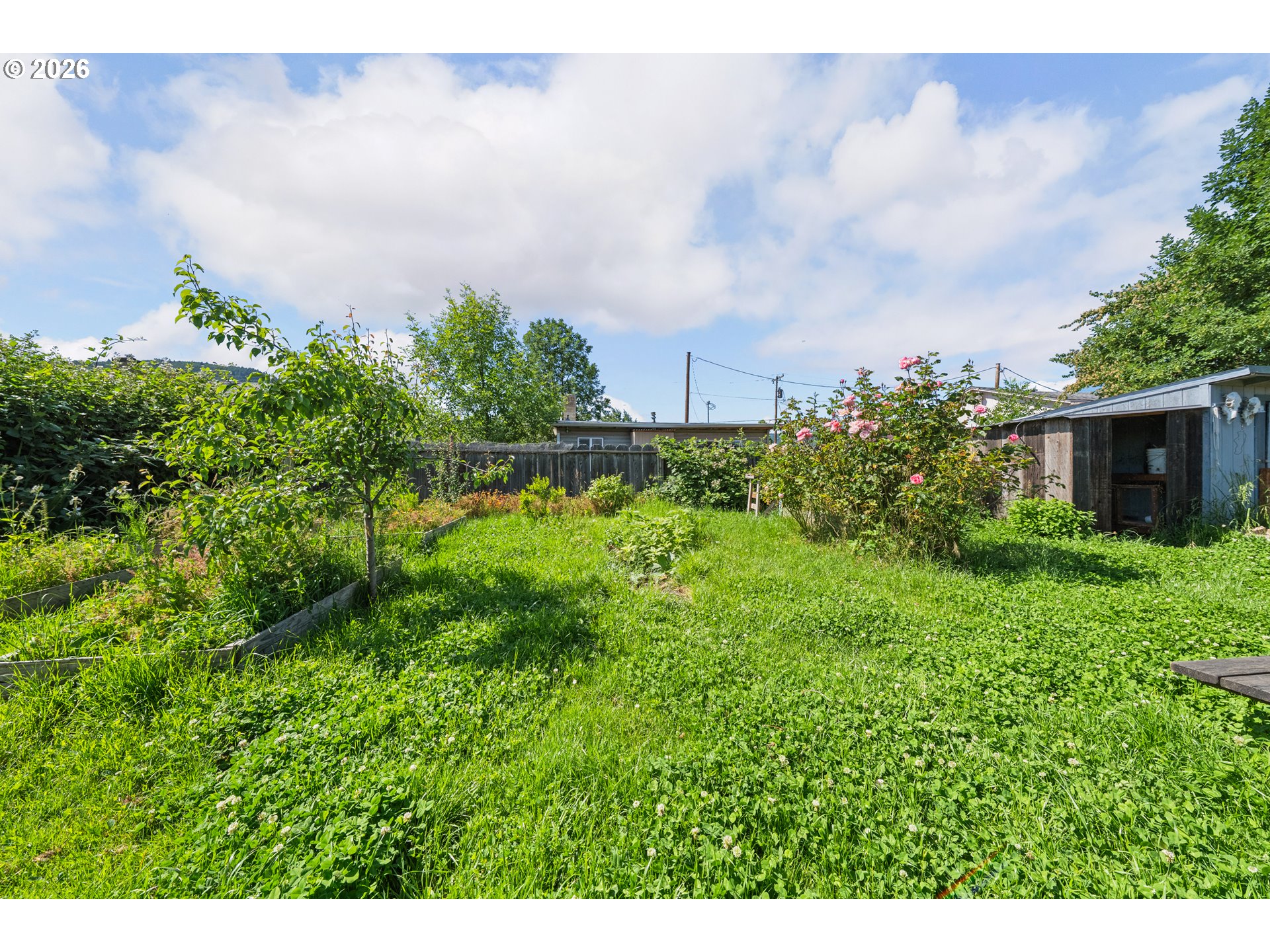 422 2nd Avenue Riddle, OR 97469 - Photo 19 of 46