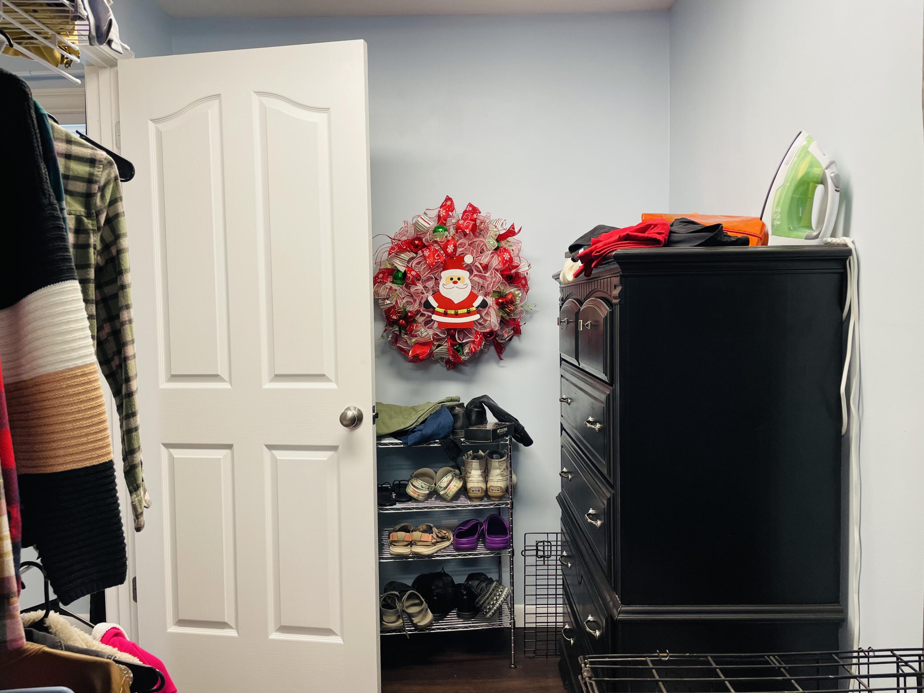 245 Eddie Ridge Road Clay City, KY 40312 - Photo 13 of 46 Awesome walk in closet!