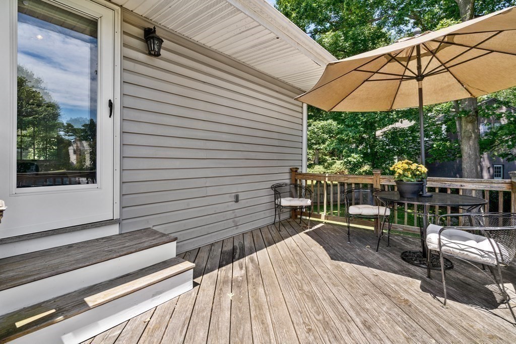 147 Standish Road Needham, MA 02492 - Photo 19 of 21 Gallery Image 19
