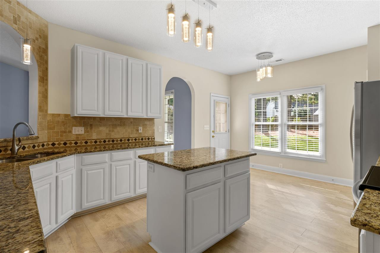 7601 Overland Trail Raleigh, NC 27615 - Photo 10 of 30 Kitchen