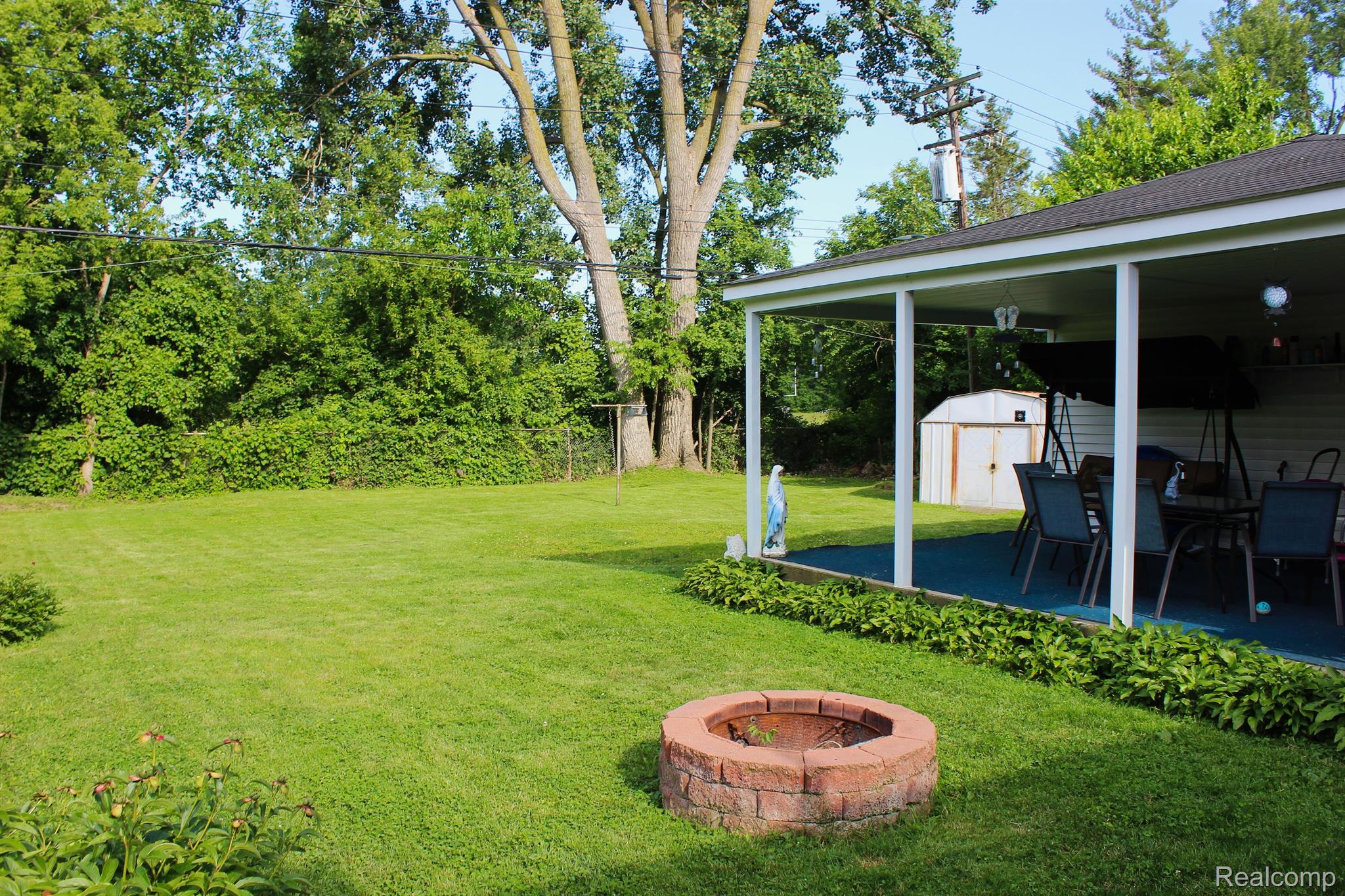 455 Biltmore Street Inkster, MI 48141 - Photo 7 of 43 Gallery Image 7