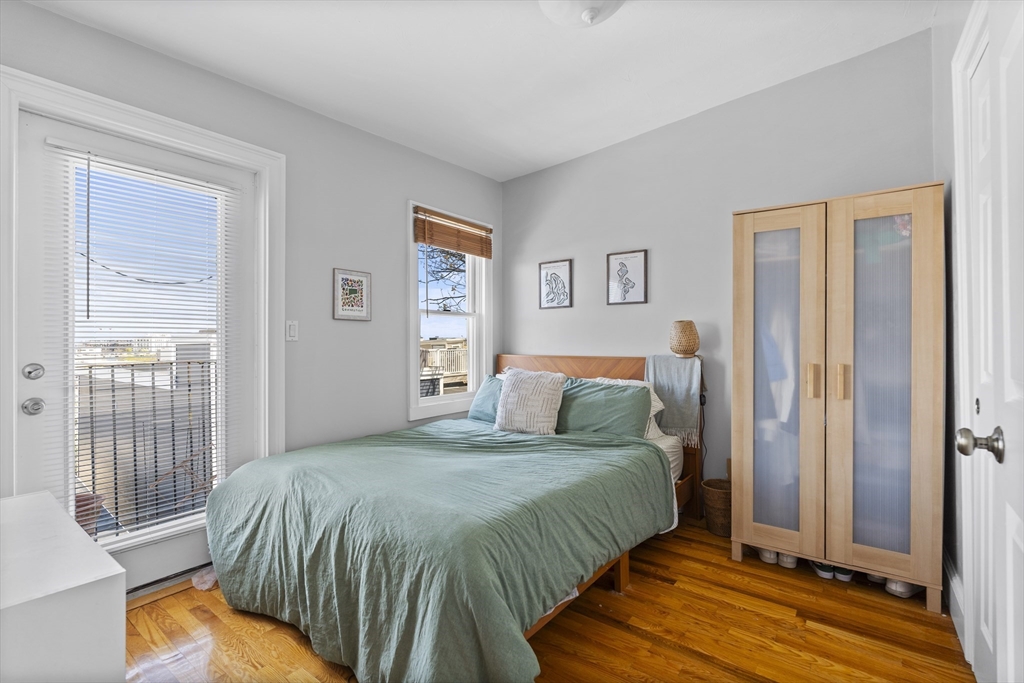 288 West 3rd Street, Unit 3 Boston, MA 02127 - Photo 4 of 7