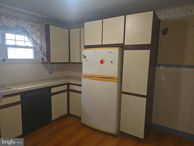 $185,000 | 4428 Sherwood Road, Philadelphia, PA 19131