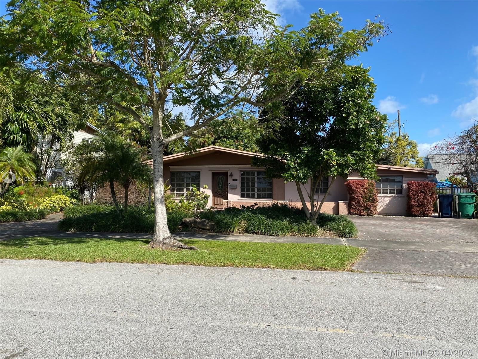 9555 Southwest 29th Street Miami, FL 33165 - Photo 1 of 27 Gallery Image 1