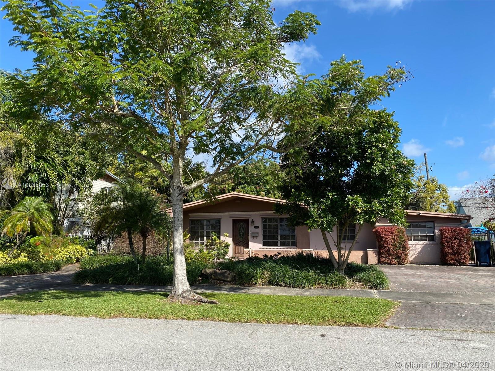 9555 Southwest 29th Street Miami, FL 33165 - Photo 2 of 27 Gallery Image 2