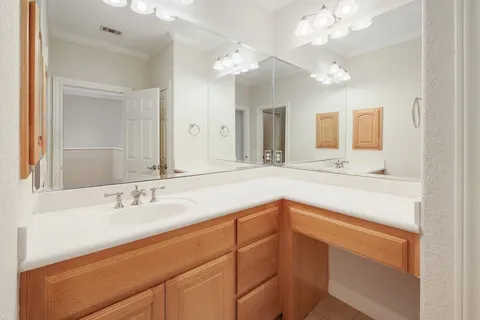 $375,000 | 10300 Morado Cove, Unit 802, Austin, TX 78759