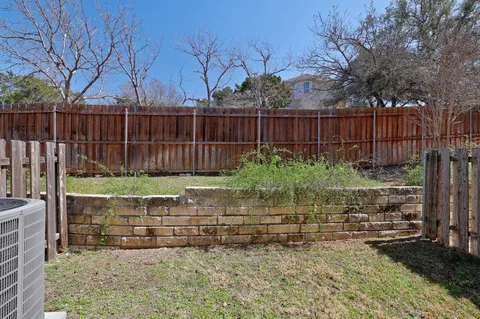 $375,000 | 10300 Morado Cove, Unit 802, Austin, TX 78759