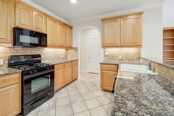 $375,000 | 10300 Morado Cove, Unit 802, Austin, TX 78759