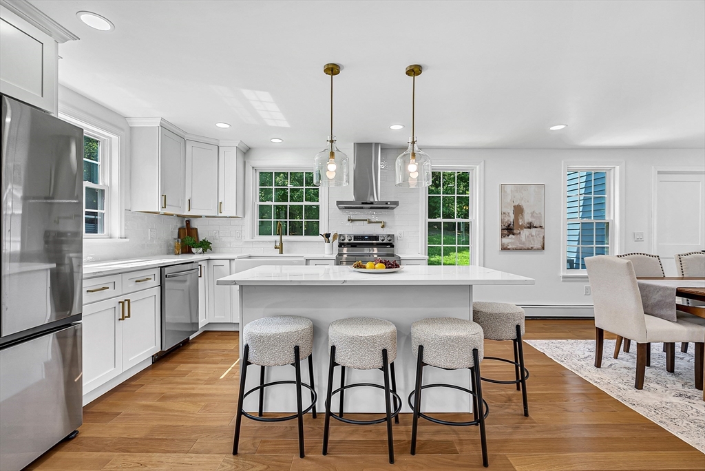 87 School Street Hanover, MA 02339 - Photo 6 of 33