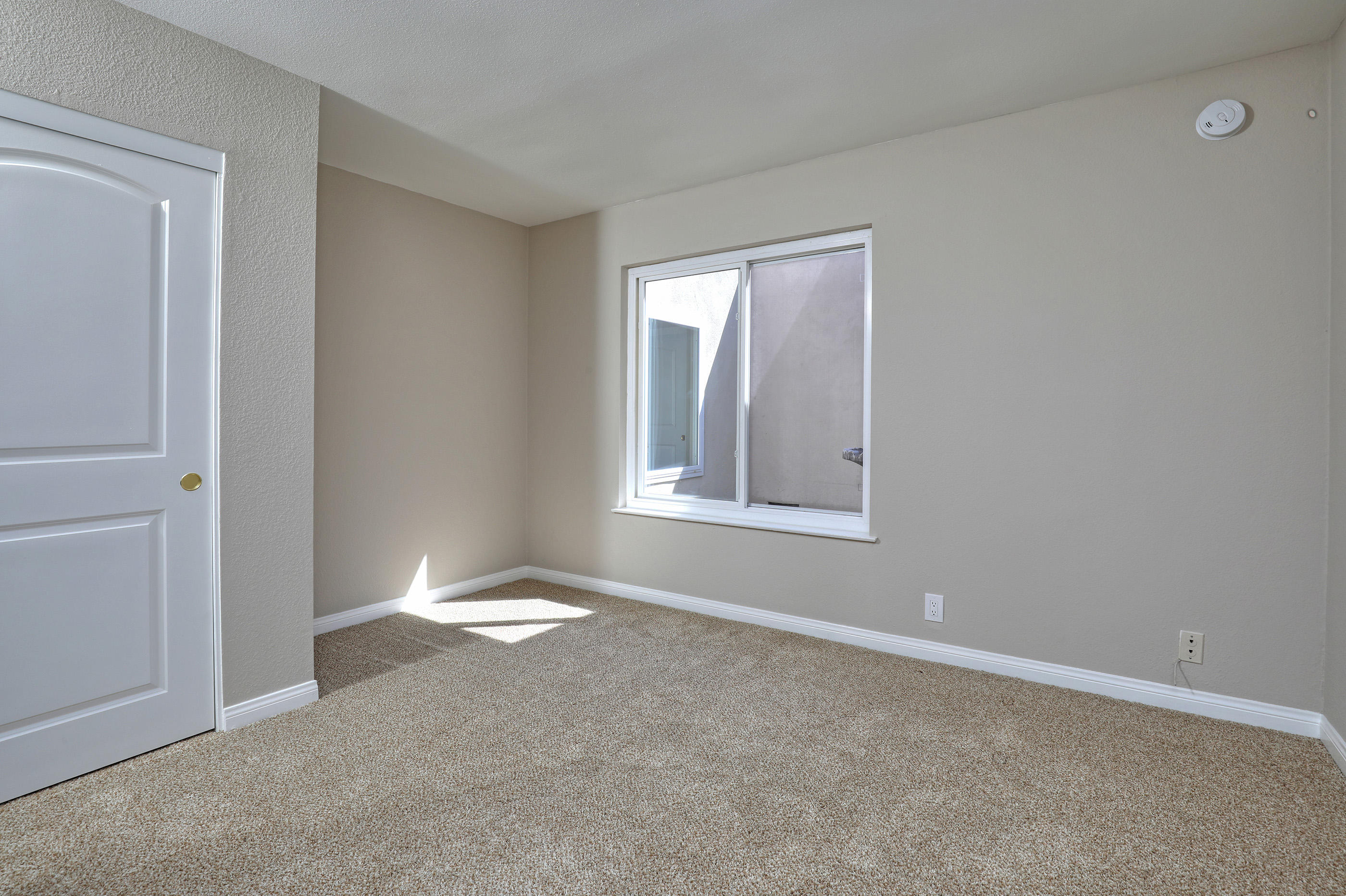 421 Reed Court Goleta, CA 93117 - Photo 10 of 21 Bedroom 1