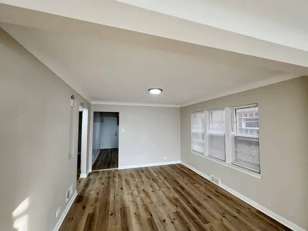 $1,995 | 1515 Maple Avenue, Unit 1, Berwyn, IL 60402