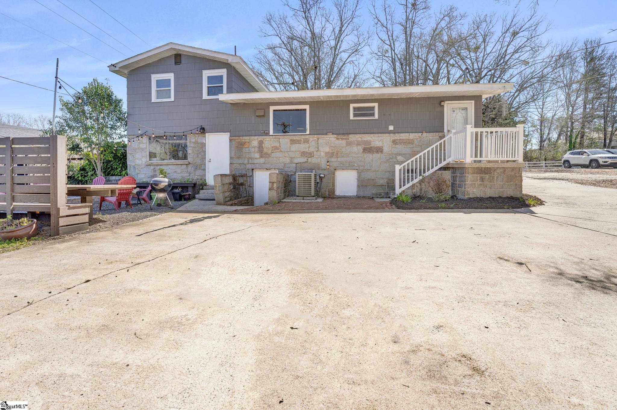 237 Old Grove Road Greenville, SC 29605 - Photo 35 of 36
