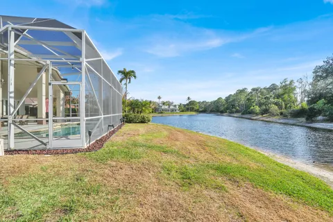 $1,389,900 | 142 Corinthian Circle, Jupiter, FL 33458
