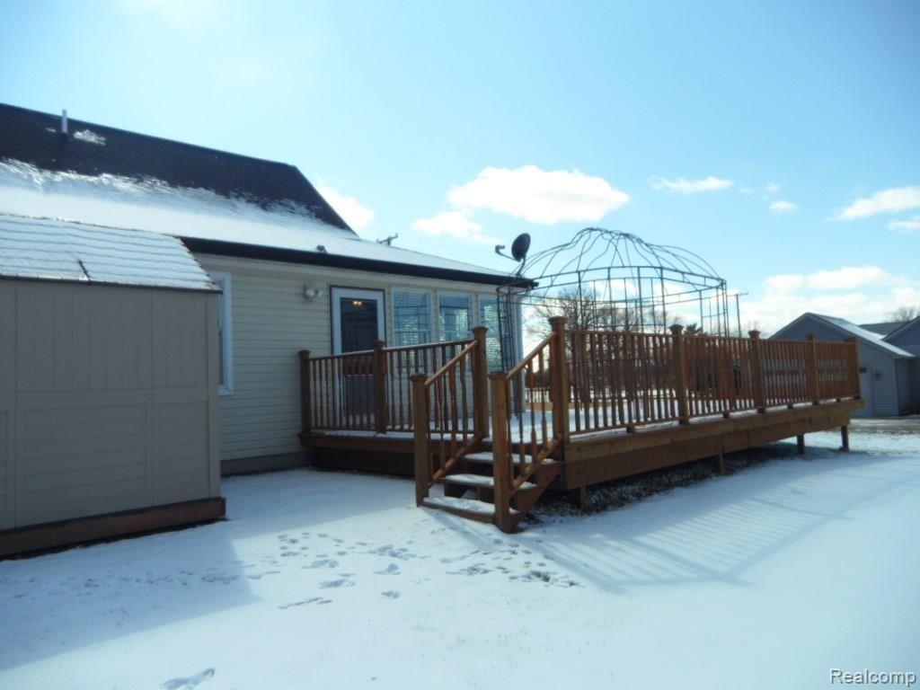 5564 Lange Road Howell, MI 48843 - Photo 23 of 26 Deck - Gazebo frame includes cover