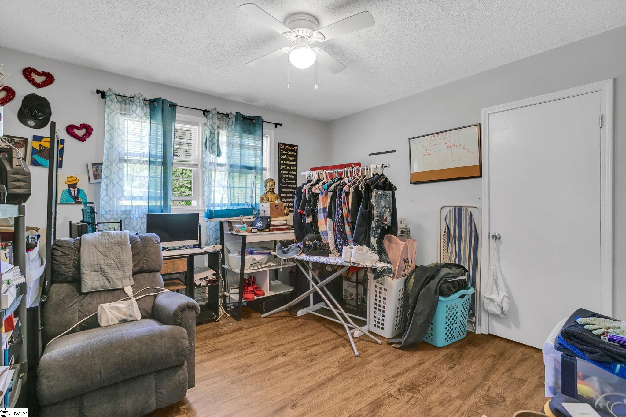 89 Montague Road, Unit S A & B Greenville, SC 29617 - Photo 18 of 27