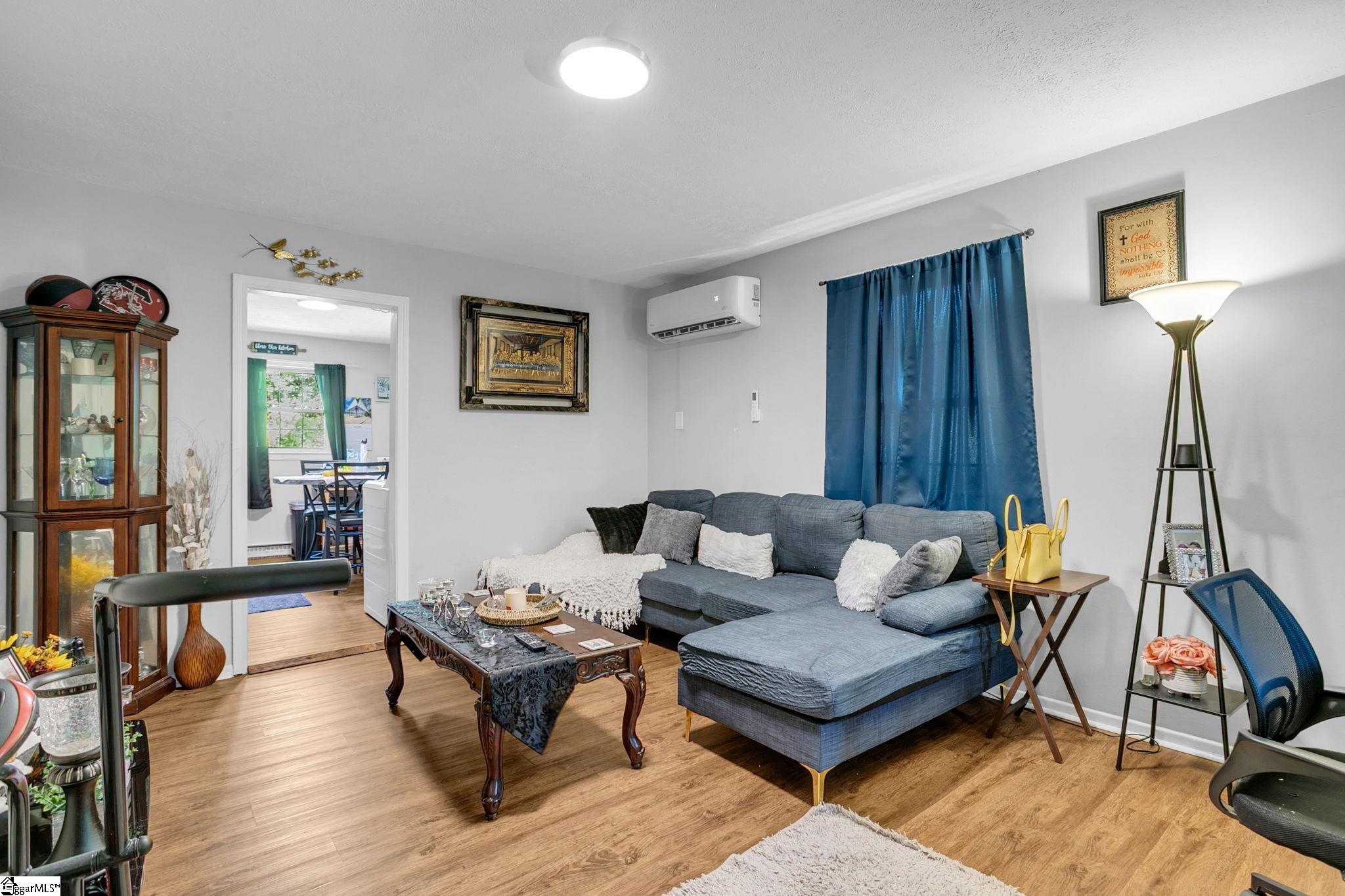 89 Montague Road, Unit S A & B Greenville, SC 29617 - Photo 2 of 27