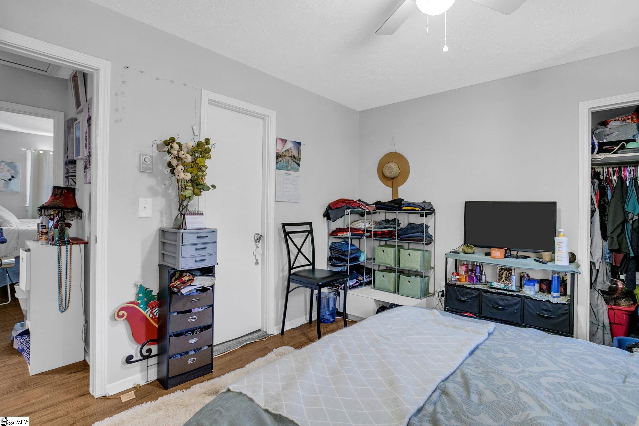 89 Montague Road, Unit S A & B Greenville, SC 29617 - Photo 10 of 27