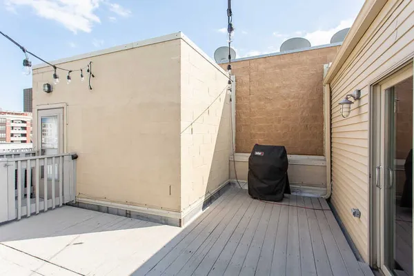 $4,000 | 1845 South State Street, Unit 4, Chicago, IL 60616