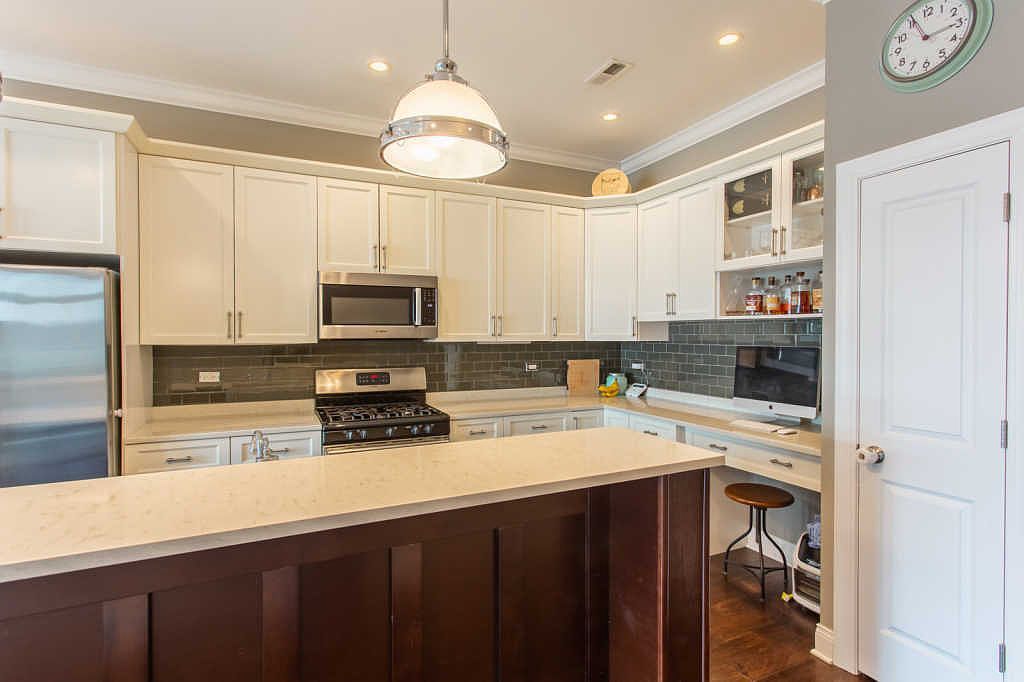 1845 South State Street, Unit 4 Chicago, IL 60616 - Photo 8 of 29
