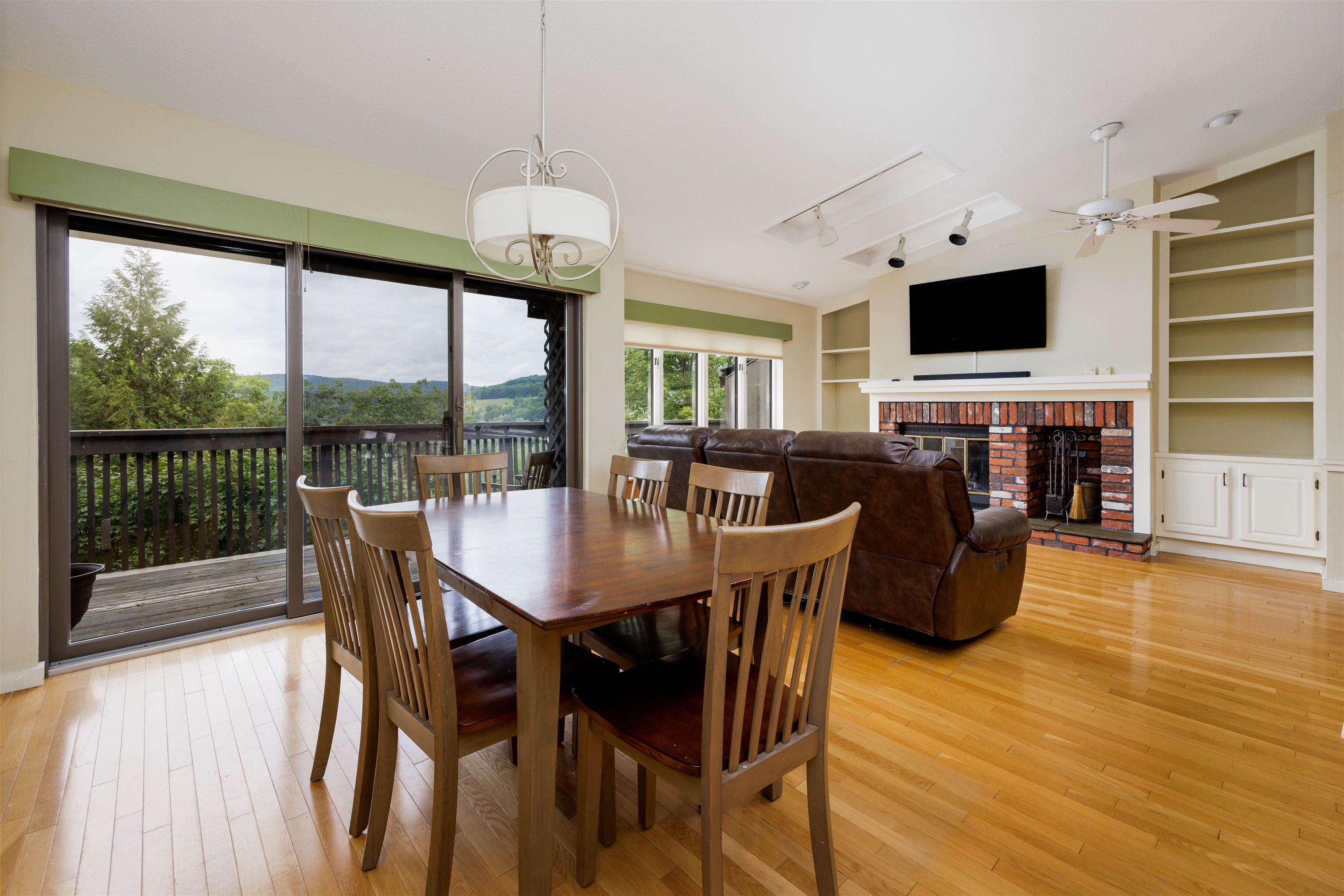 443 Alden Partridge Road, Unit 3D Hartford, VT 05059 - Photo 16 of 41 Gallery Image 16