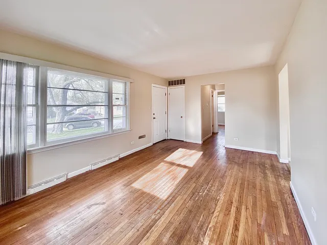 $106,000 | 306 Calumet Boulevard, Harvey, IL 60426