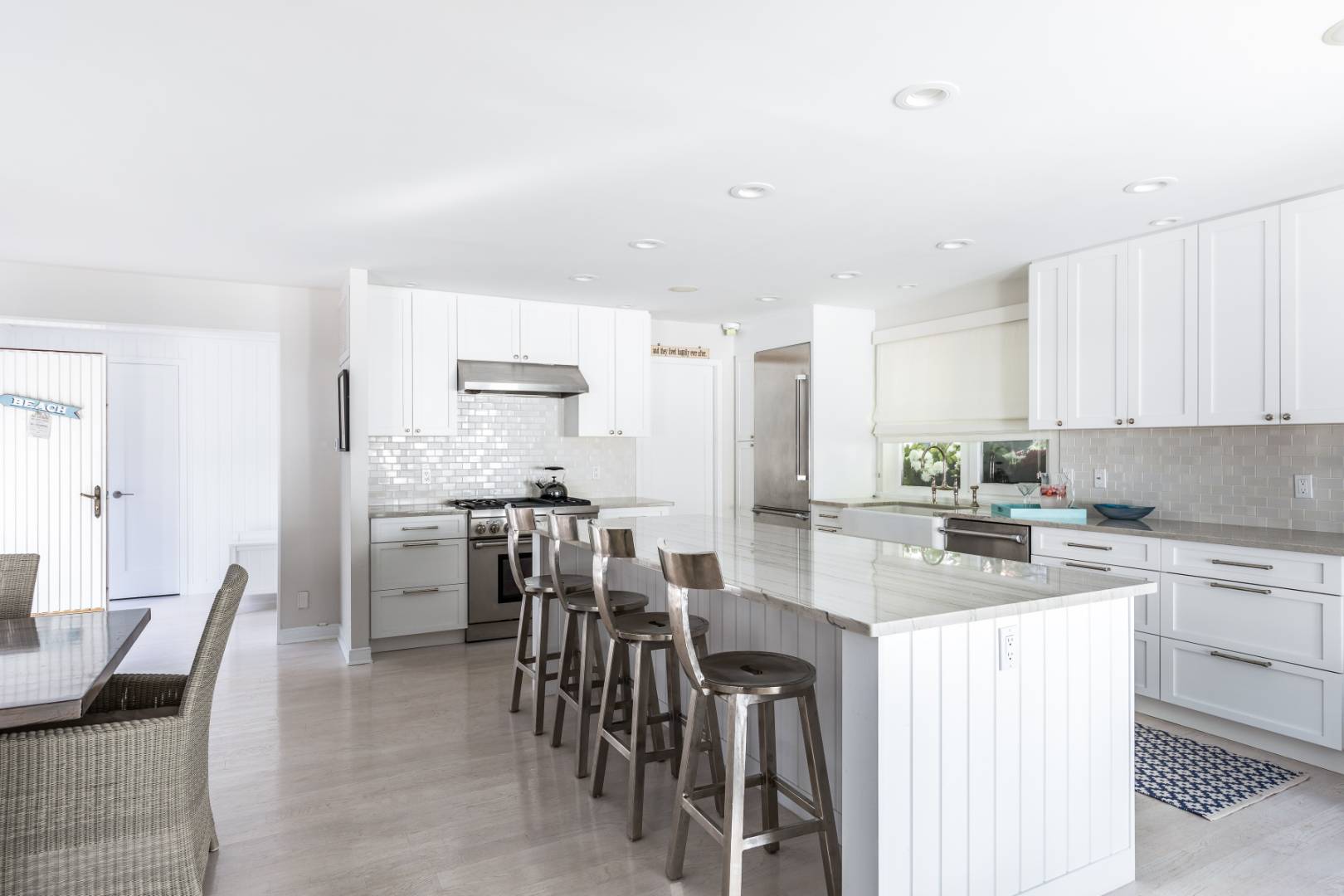 34 West Gate Road Wainscott, NY 11975 - Photo 7 of 14