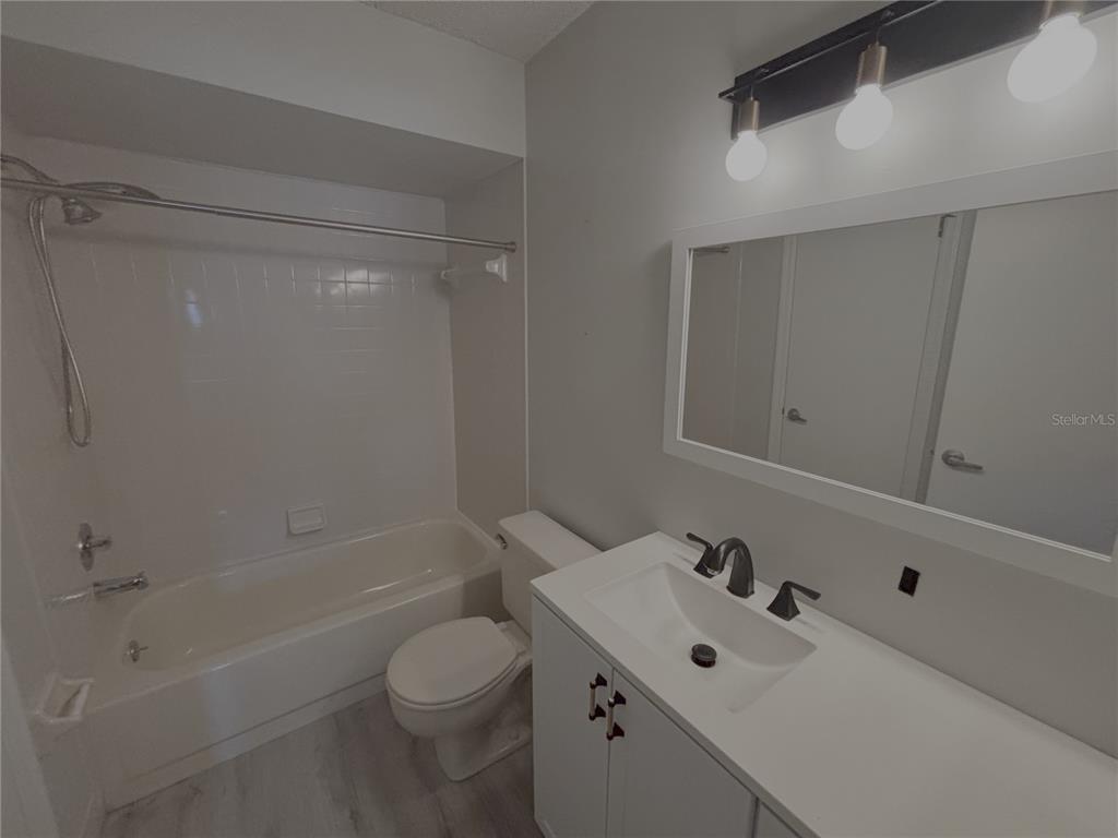 6366 Southwest 115th Street Road Ocala, FL 34476 - Photo 13 of 33 Gallery Image 13