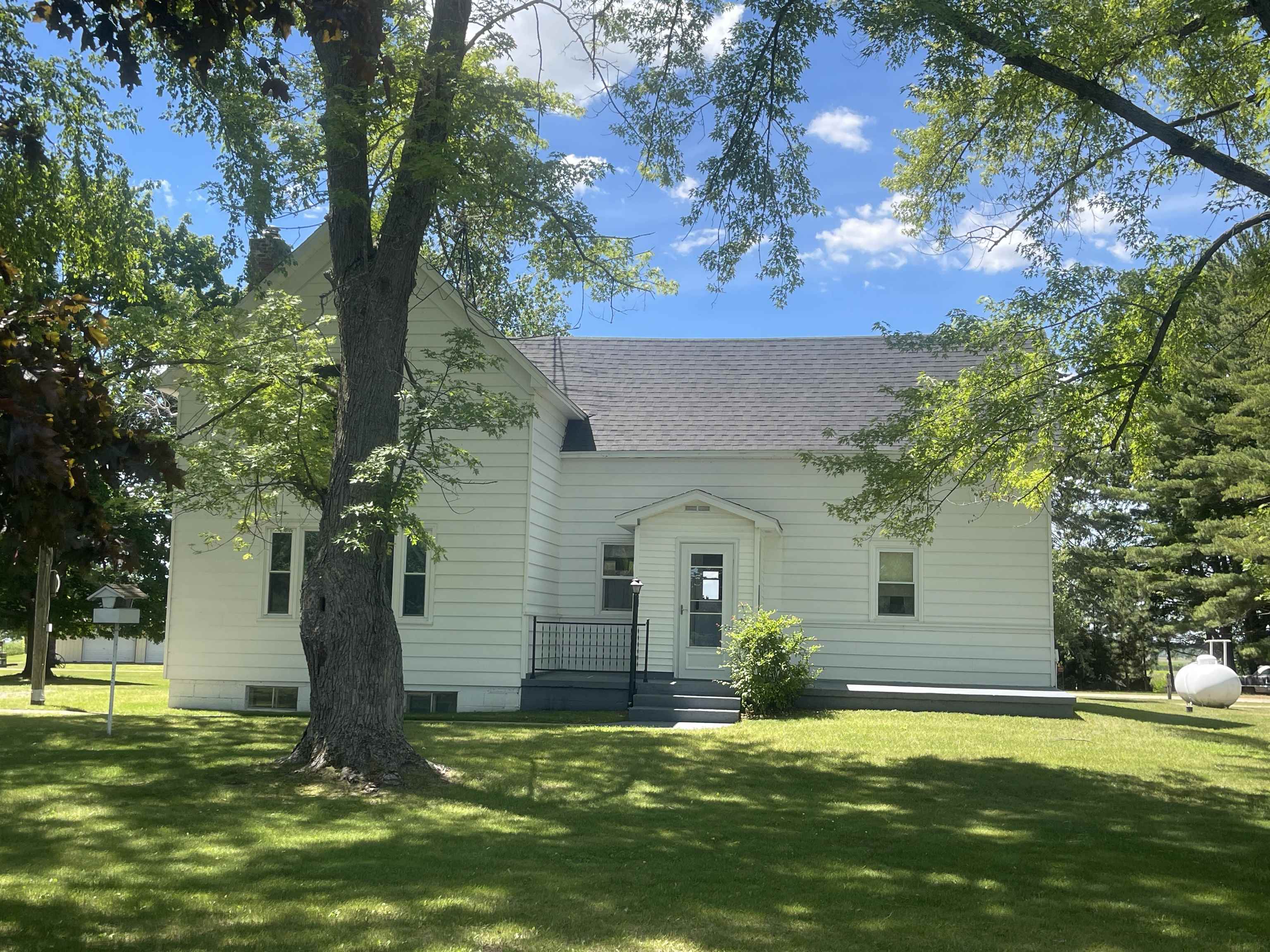 W1198 Rudys Lane Montello, WI 53949 - Photo 1 of 52