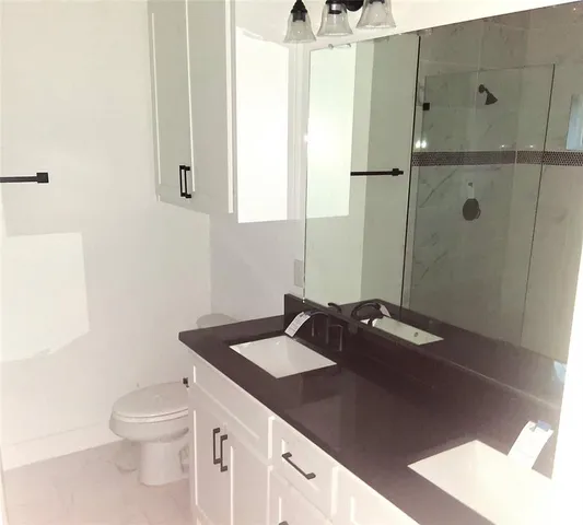 $251,000 | 1212 South Rockwall Avenue, Terrell, TX 75160