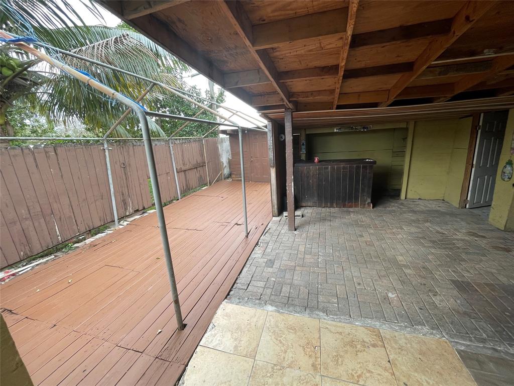 2301 Northwest 23rd Lane, Unit 12 Fort Lauderdale, FL 33311 - Photo 10 of 14