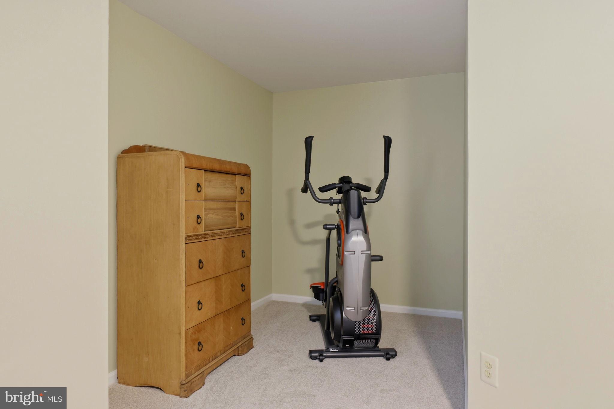 813 Duncan Place Southeast Leesburg, VA 20175 - Photo 64 of 90 Potential Future Bedroom Closet or Sitting Area