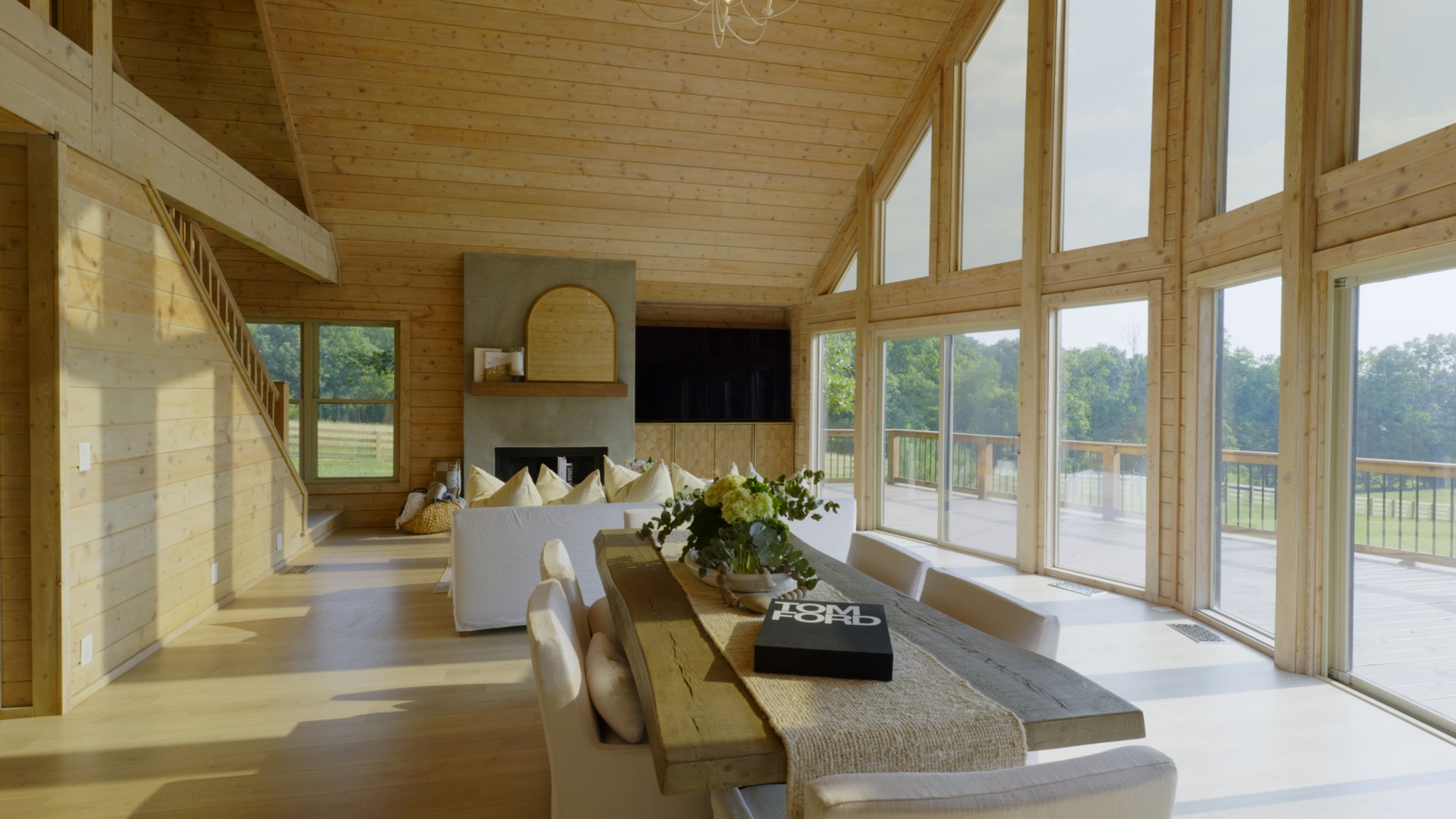 7720 Smith Road Primm Springs, TN 38476 - Photo 6 of 58 a living room filled with furniture