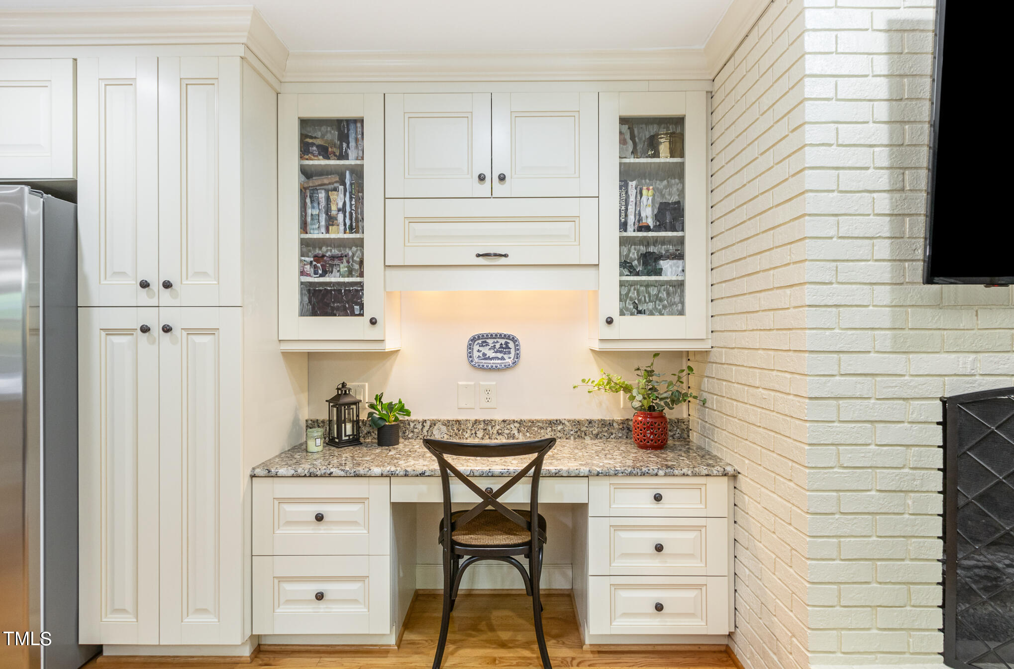 2901 Augusta Court Raleigh, NC 27607 - Photo 13 of 28 a bathroom with a sink and a mirror