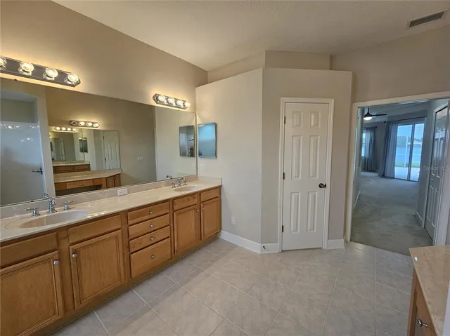 $3,800 | 16023 Ivy Lake Drive, Odessa, FL 33556