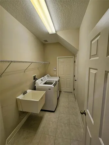 $3,800 | 16023 Ivy Lake Drive, Odessa, FL 33556