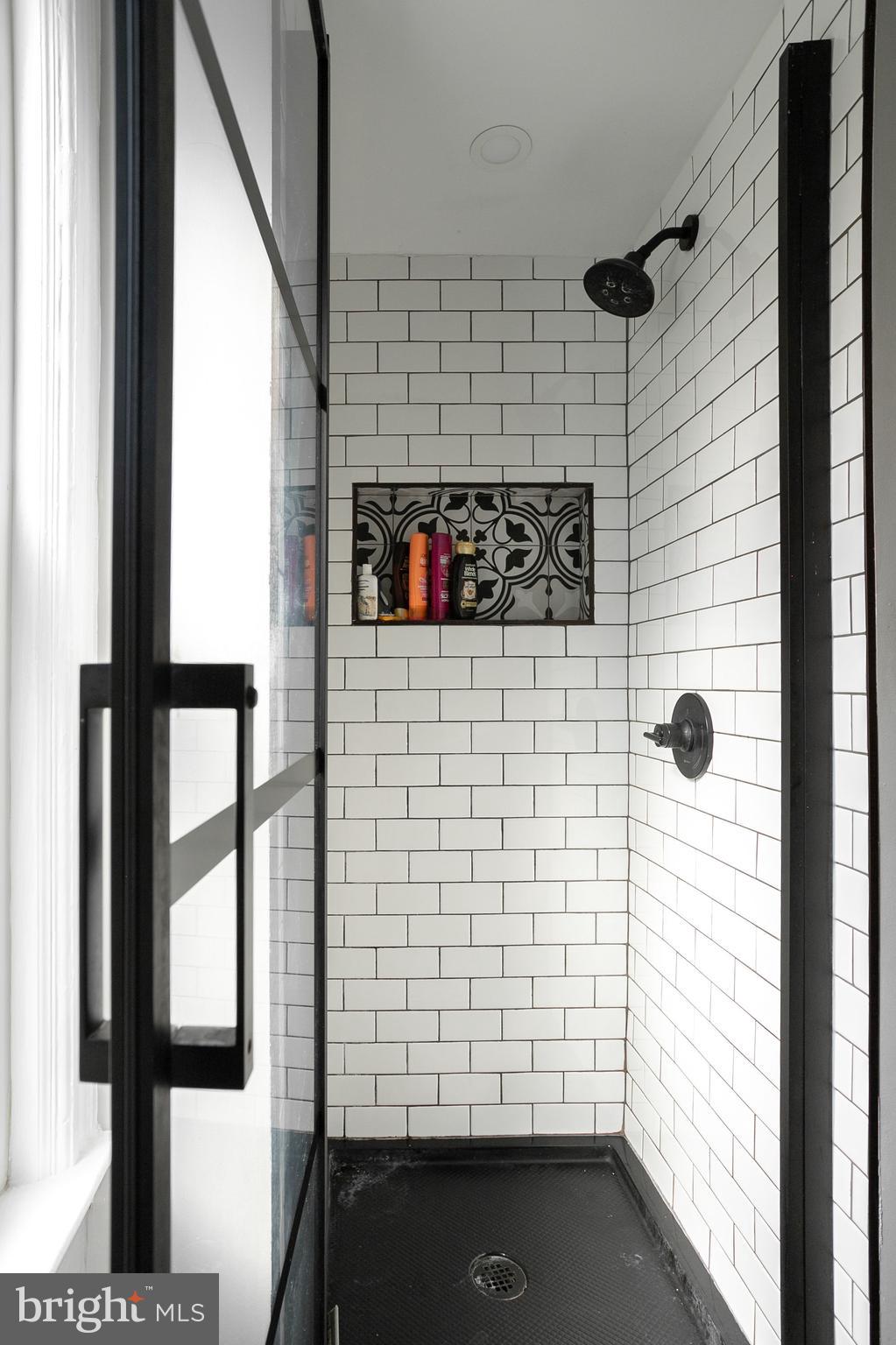 3380 Nottingham Way Hamilton, NJ 08690 - Photo 18 of 25 Bathroom
