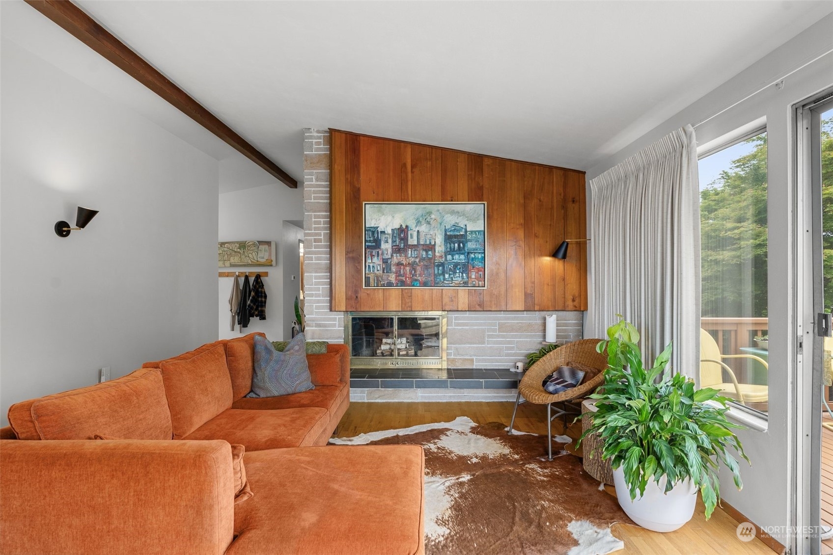 2520 South Raymond Street Seattle, WA 98108 - Photo 6 of 39 a living room with furniture and a large window