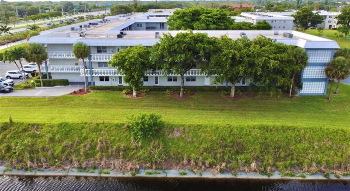 9880 Marina Boulevard, Unit 1520 Boca Raton, FL 33428 - Photo 27 of 36 Front View of Condo