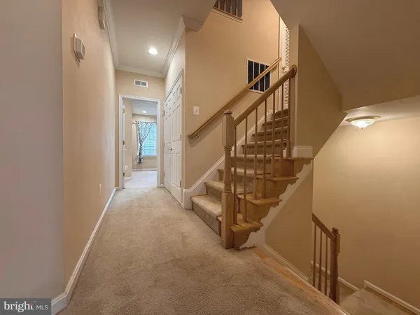 $3,950 | 22949 Fanshaw Square, Brambleton, VA 20148