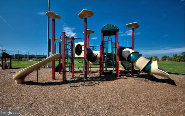 $749,990 | 17815 Woods Overlook Drive, Dumfries, VA 22026