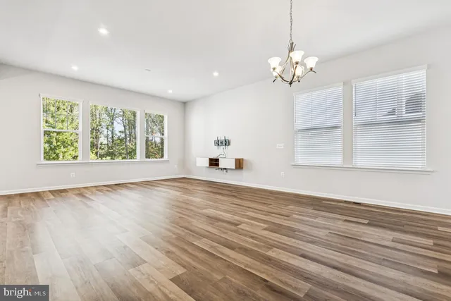 $749,990 | 17815 Woods Overlook Drive, Dumfries, VA 22026