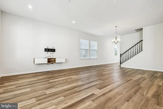 $749,990 | 17815 Woods Overlook Drive, Dumfries, VA 22026