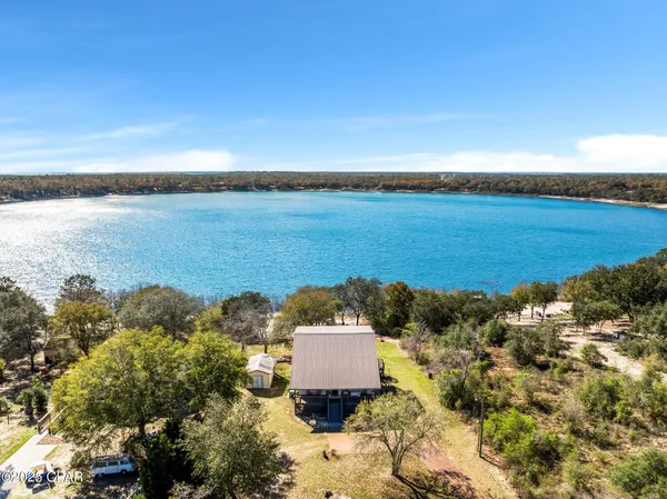 $399,000 | 4427 Leisure Lakes Drive, Chipley, FL 32428