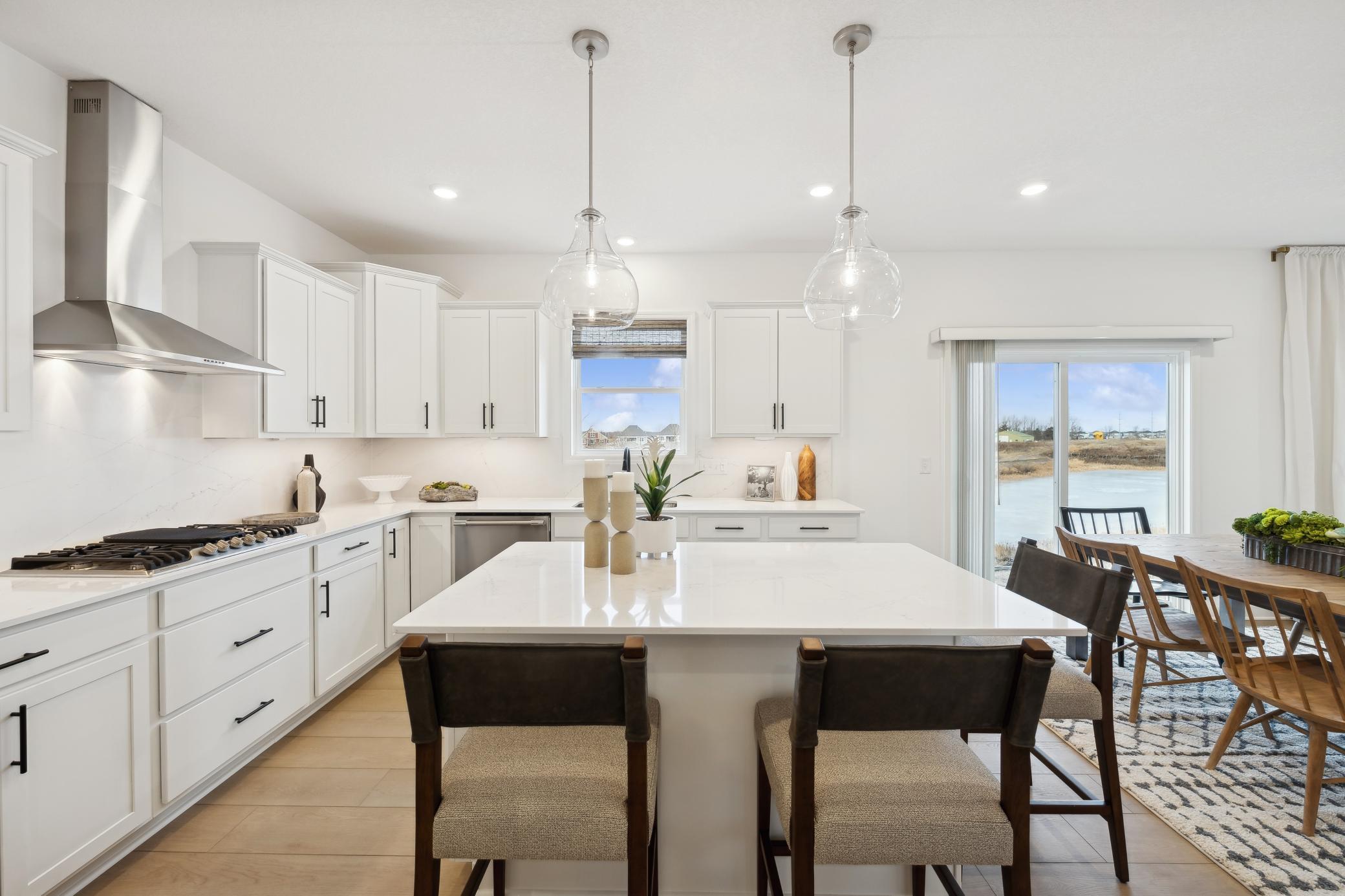 5424 Tallow Tree Lane St. Paul, MN 55129 - Photo 2 of 24