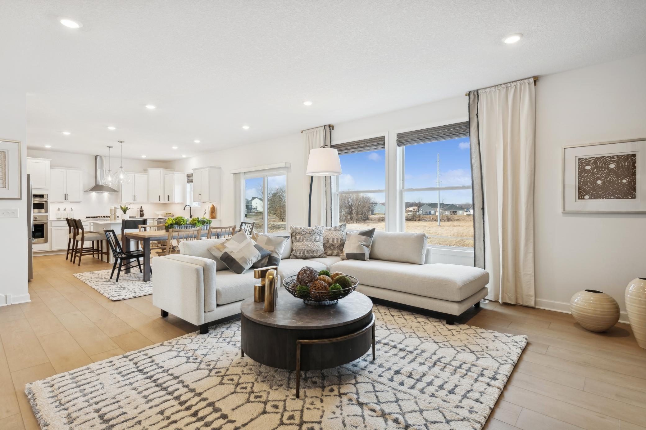 5424 Tallow Tree Lane St. Paul, MN 55129 - Photo 8 of 24