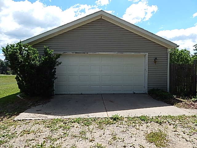 4020 East 28 Road Cadillac, MI 49601 - Photo 5 of 23 1820539-4.JPG