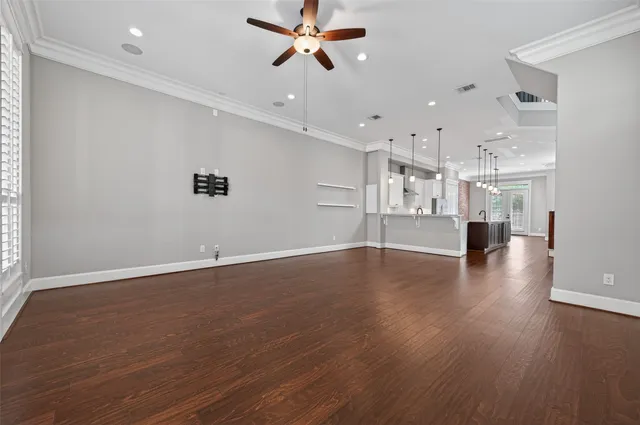 $749,000 | 823 West 21st Street, Houston, TX 77008