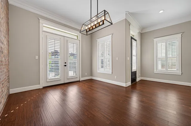 $749,000 | 823 West 21st Street, Houston, TX 77008