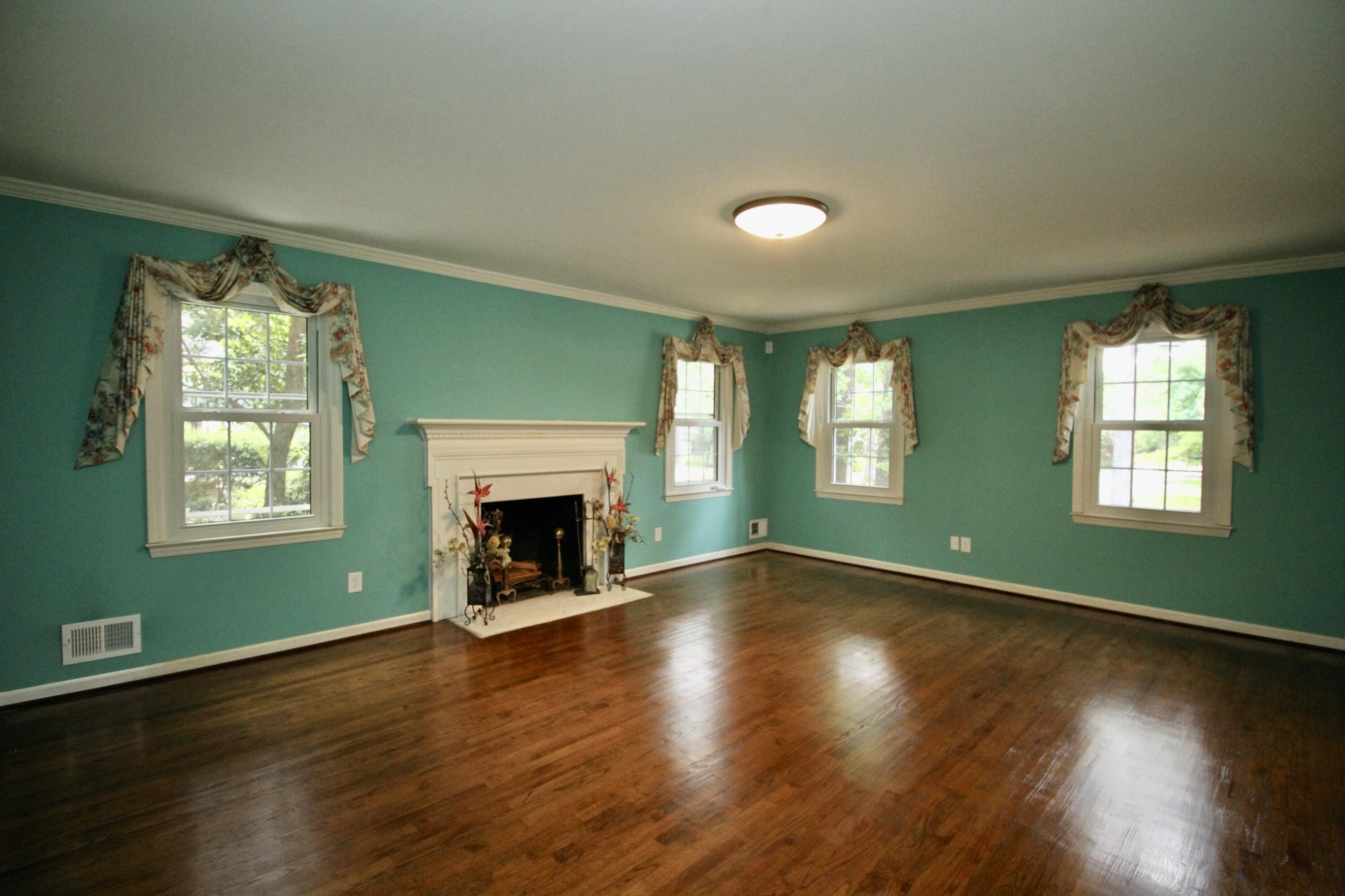 2928 Sussex Road Augusta, GA 30909 - Photo 11 of 33 IMG_0690