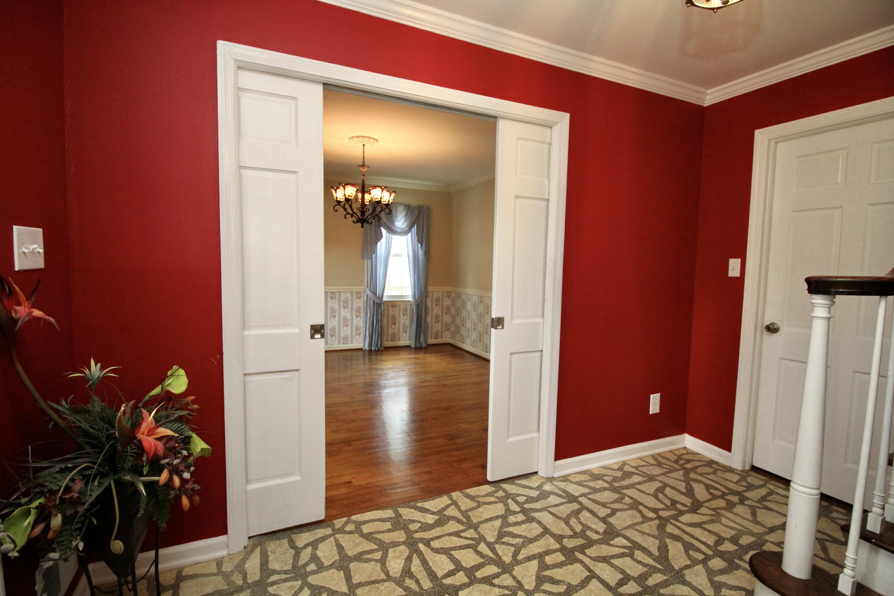 2928 Sussex Road Augusta, GA 30909 - Photo 8 of 33 IMG_0686